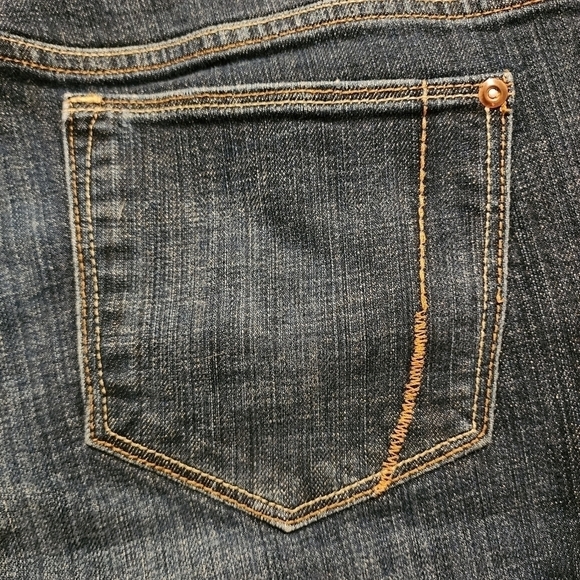 Old Navy "The Flirt" Mid-Rise Boot-Cut Stretch Blue Denim Jeans Women's Size 12 - Picture 8 of 14